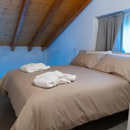 Appartement Dimora Di Solcio Historic 17th-century *