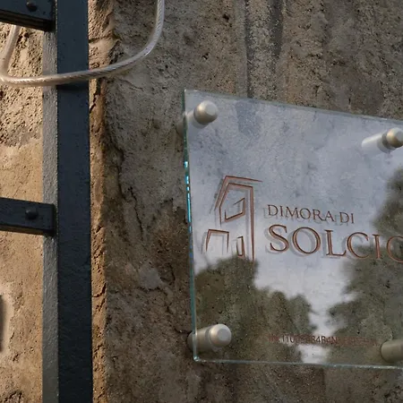 Appartement Dimora Di Solcio Historic 17th-century *
