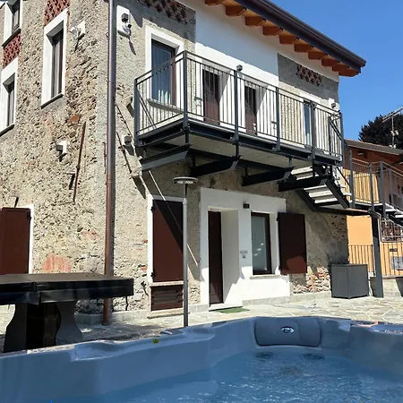 Apartamento Dimora Di Solcio Historic 17th-century Lesa